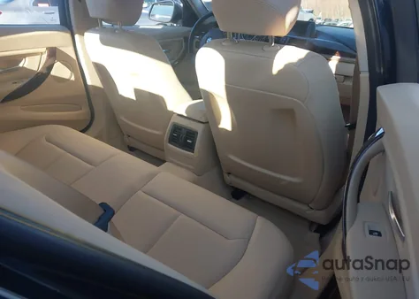 2013 BMW 320I xDrive z USA, uszkodzony, nr VIN WBA3C3C54DF980779